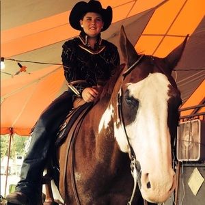 Meet your Posher, Billee